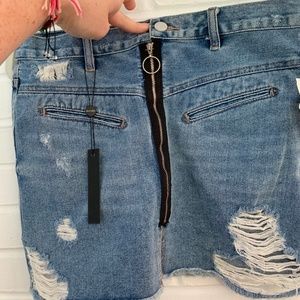 Bloomingdales zipper jean skirt